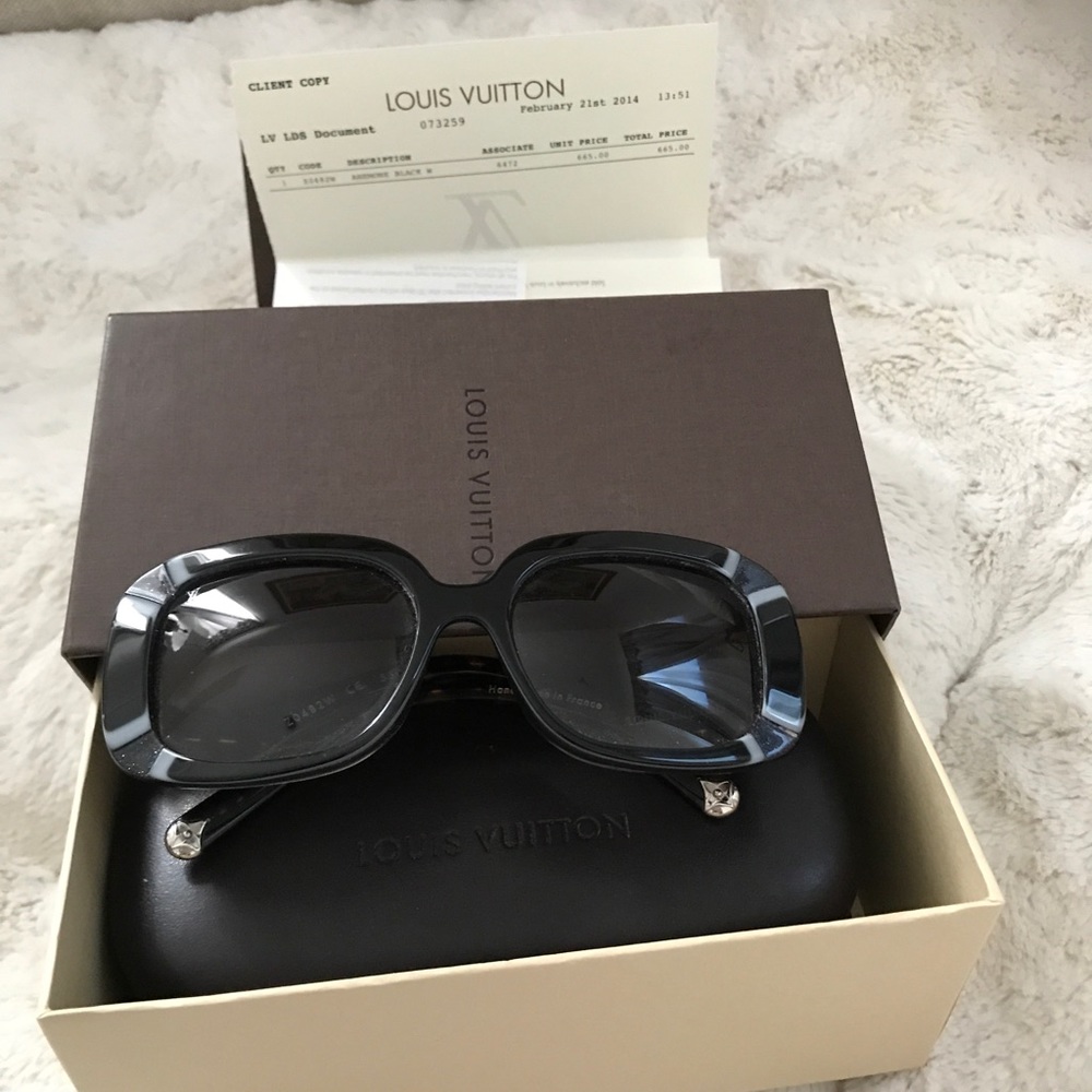 Louis Vuitton Sunglass